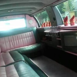 Limuzine de inchiriat Lincoln interior Limuzina Lincoln